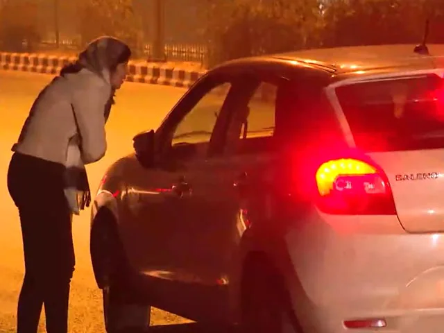 Video Shows Delhi Women's Panel Head Confronting "Drunk Car Driver"